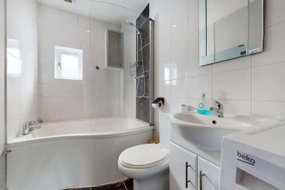 Апартаменты 4Br House-30 Min To Tower Of London & Tower Bridge