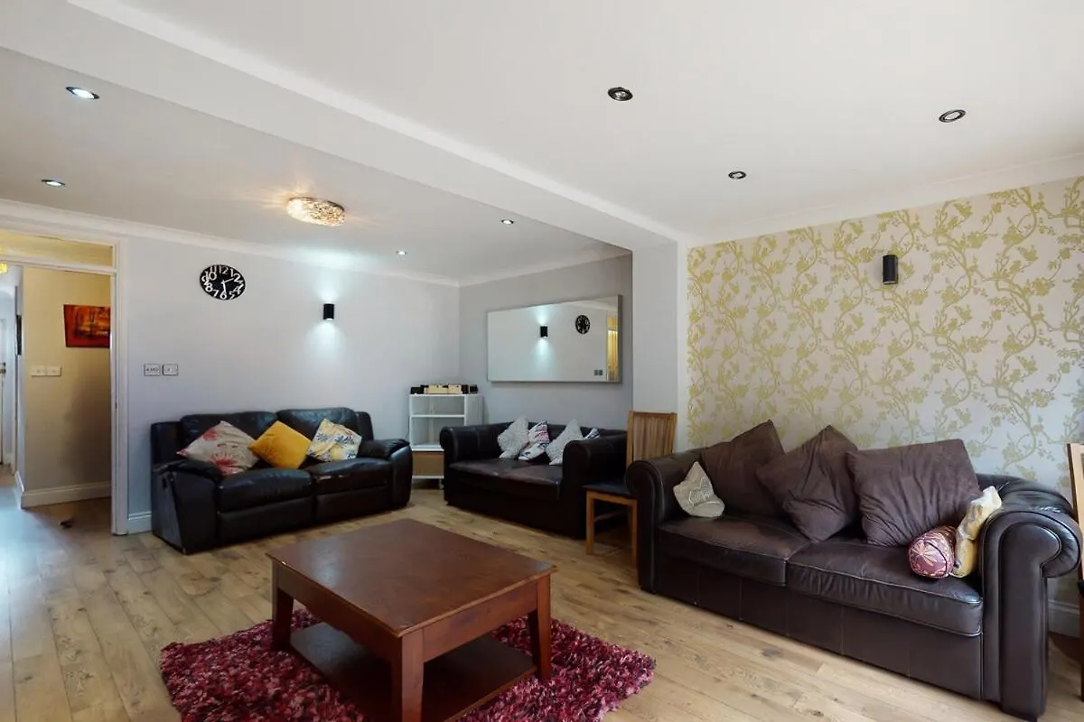 Апартаменты 4Br House-30 Min To Tower Of London & Tower Bridge